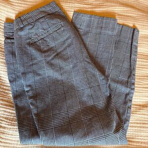 Banana Republic Dress Capri Pants